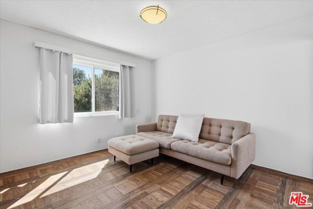 13065 Mindanao Way 8, Marina Del Rey, CA 90292