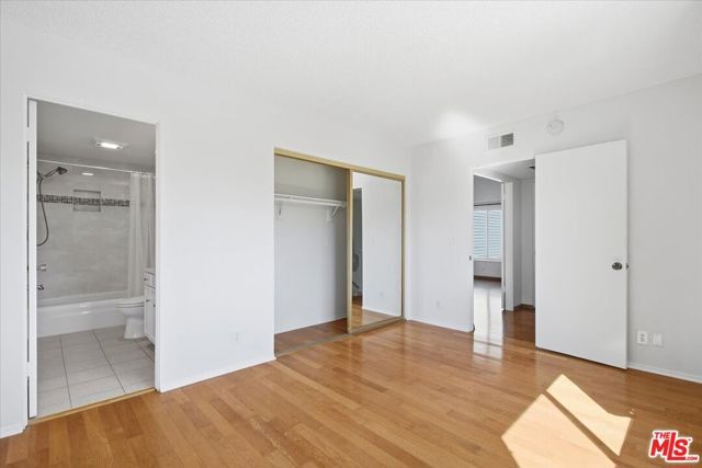 13065 Mindanao Way 8, Marina Del Rey, CA 90292