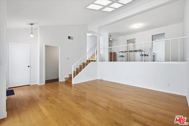 13065 Mindanao Way 8, Marina Del Rey, CA 90292