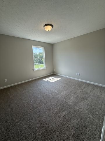 31 Spring House Dr, Manchester, TN 37355