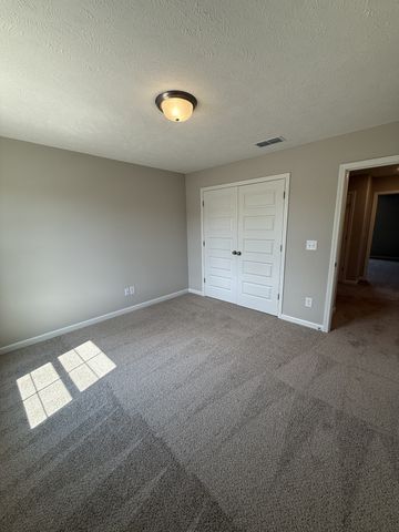 31 Spring House Dr, Manchester, TN 37355