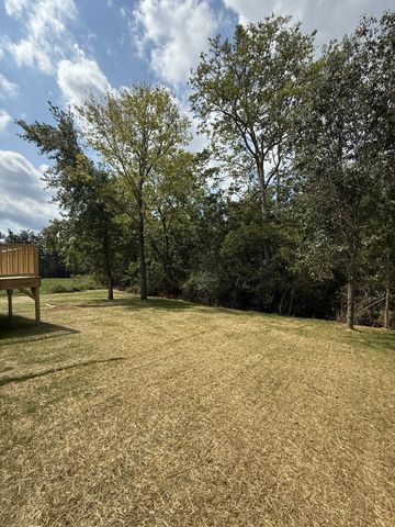 31 Spring House Dr, Manchester, TN 37355