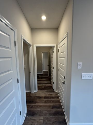 31 Spring House Dr, Manchester, TN 37355