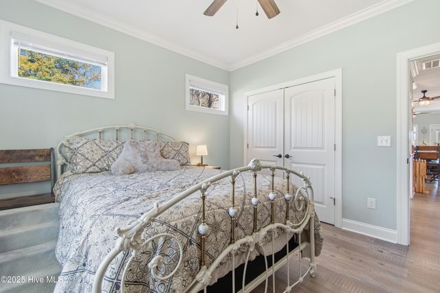 204 Chestnut Drive SW, Supply, NC 28462