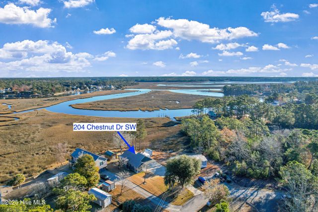 204 Chestnut Drive SW, Supply, NC 28462