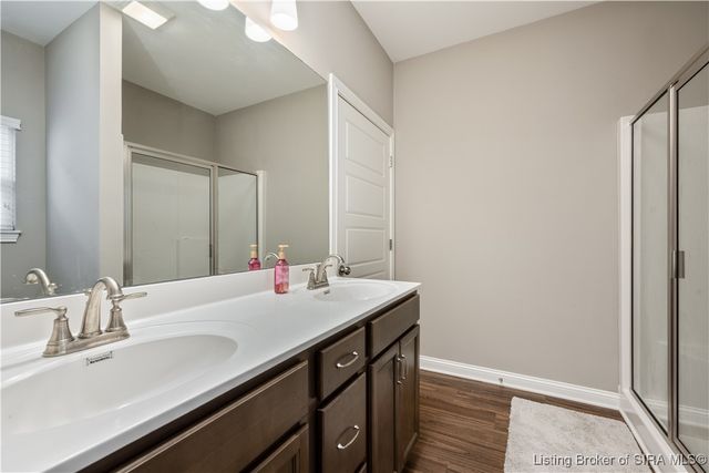 3000 Bales Way, Jeffersonville, IN 47130