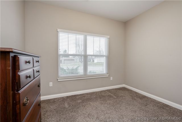 3000 Bales Way, Jeffersonville, IN 47130