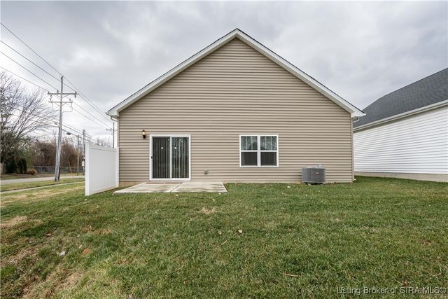 3000 Bales Way, Jeffersonville, IN 47130