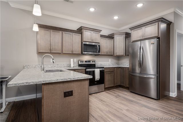 3000 Bales Way, Jeffersonville, IN 47130