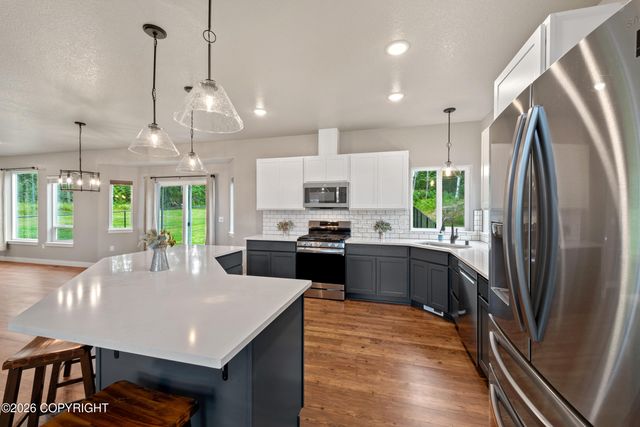 5353 N Pumice Circle, Wasilla, AK 99654