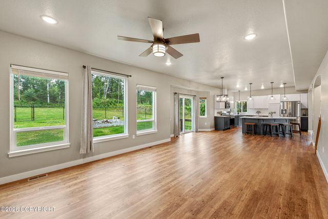 5353 N Pumice Circle, Wasilla, AK 99654