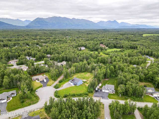 5353 N Pumice Circle, Wasilla, AK 99654