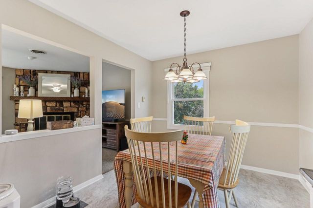 2808 Comanche COURT S, Waukesha, WI 53188