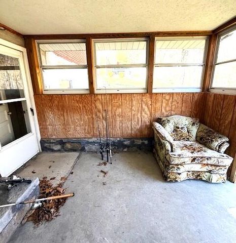 607 Heatherton DR, Covington, VA 24426