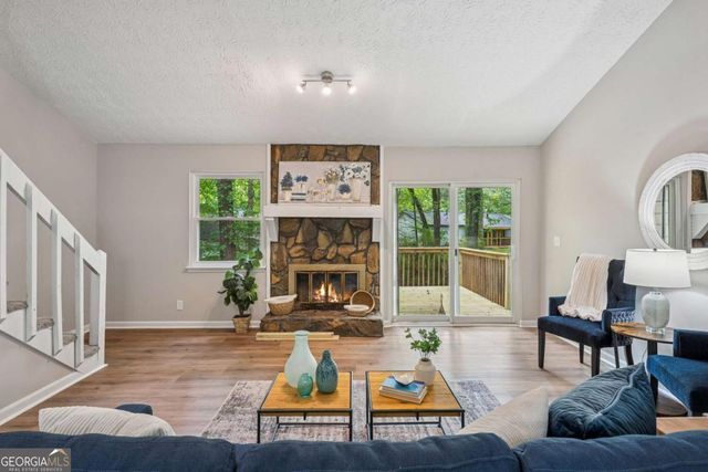 6693 DOUBLEGATE Lane, Rex, GA 30273