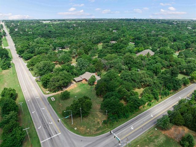 1421 E Covell Road, Edmond, OK 73034