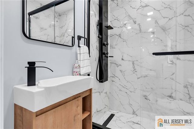 42 Dane Street, Sayreville, NJ 08872