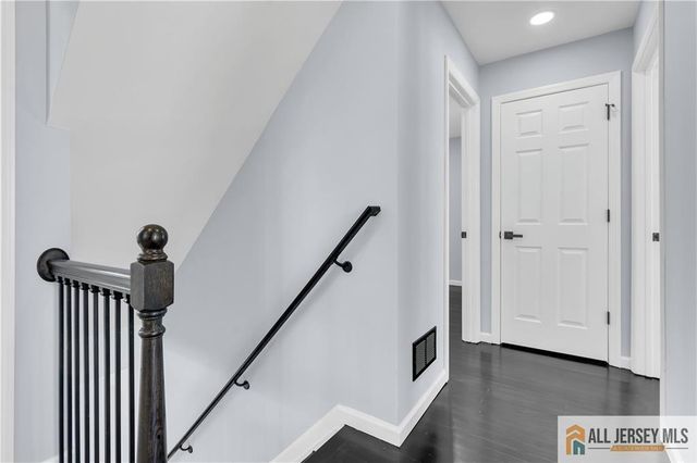 42 Dane Street, Sayreville, NJ 08872