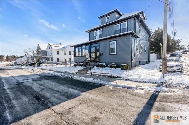 42 Dane Street, Sayreville, NJ 08872