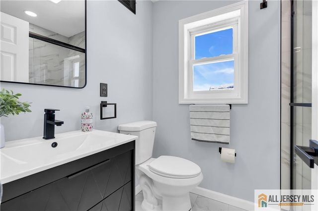 42 Dane Street, Sayreville, NJ 08872