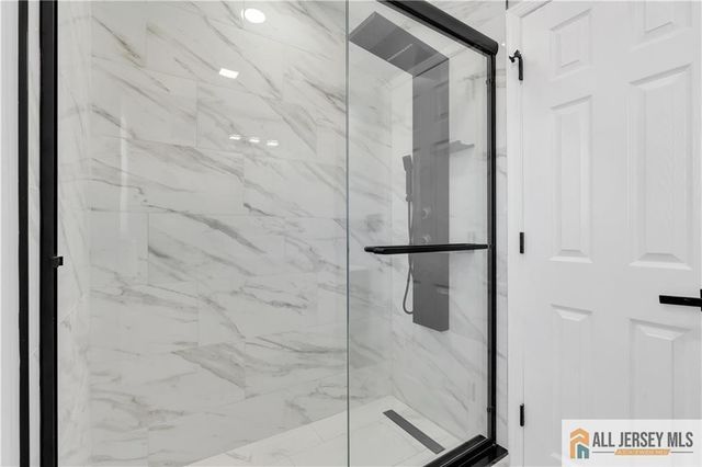 42 Dane Street, Sayreville, NJ 08872