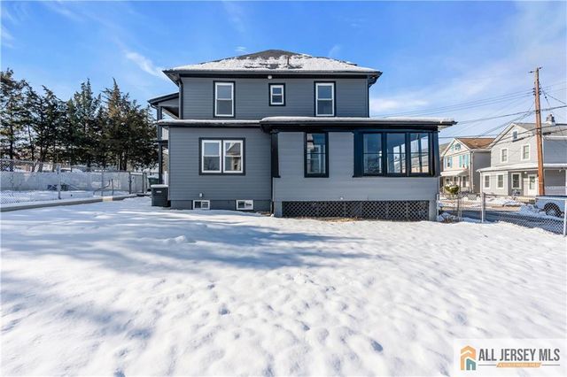 42 Dane Street, Sayreville, NJ 08872