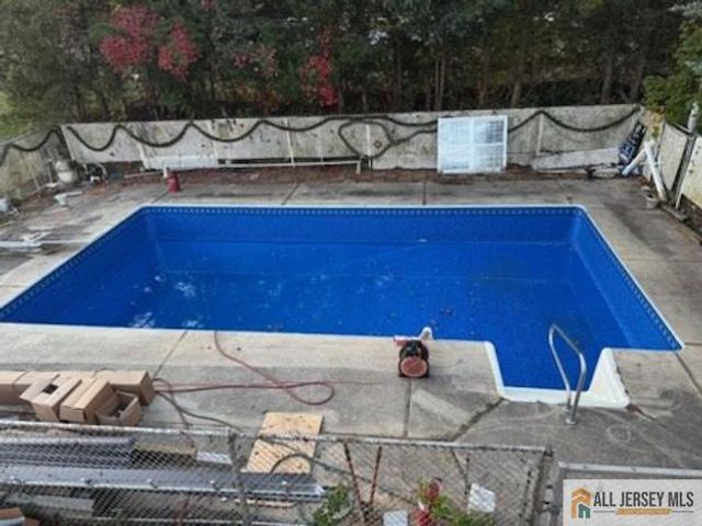 42 Dane Street, Sayreville, NJ 08872