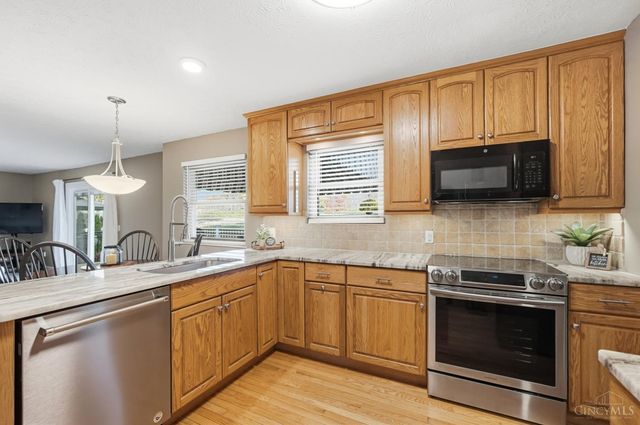 5571 Whitetail Circle, West Chester, OH 45069