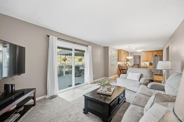 5571 Whitetail Circle, West Chester, OH 45069