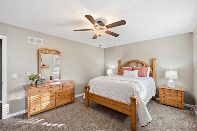 5571 Whitetail Circle, West Chester, OH 45069