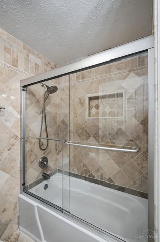 5571 Whitetail Circle, West Chester, OH 45069