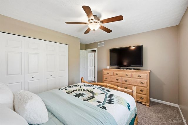 5571 Whitetail Circle, West Chester, OH 45069