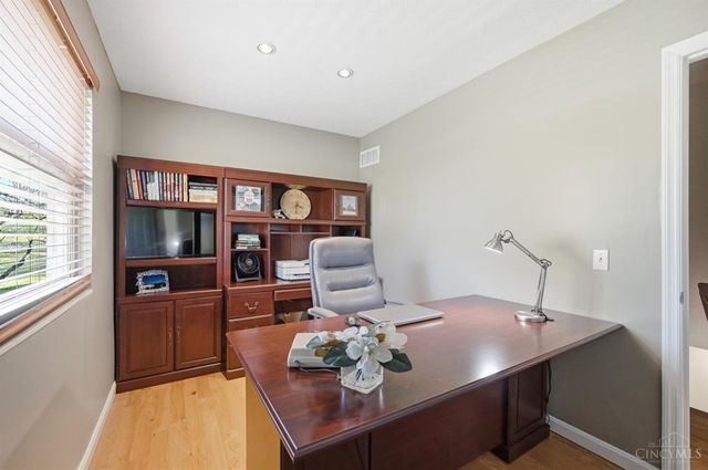 5571 Whitetail Circle, West Chester, OH 45069