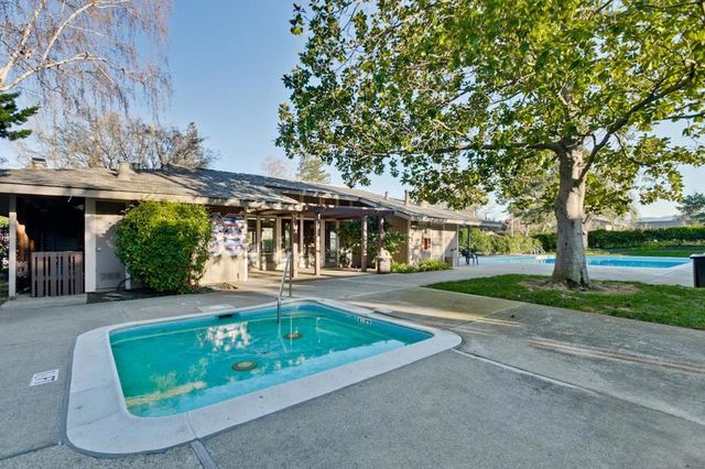 10558 Red Fir Court, Cupertino, CA 95014