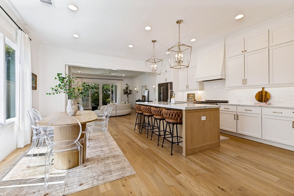 5638 Anita Street, Dallas, TX 75206