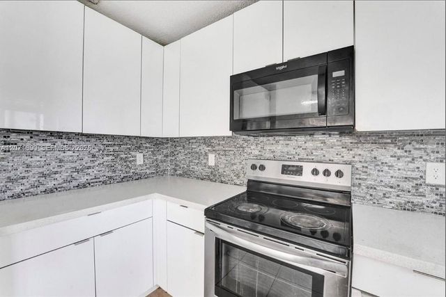 1154 NE 103 Street 1, Miami, FL 33150