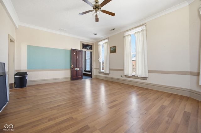 125 W Washington Street, Shelbyville, IN 46176