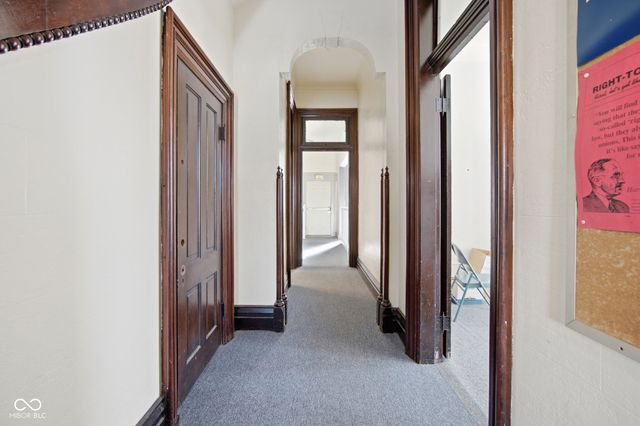 125 W Washington Street, Shelbyville, IN 46176