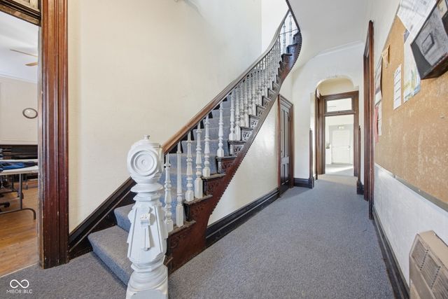 125 W Washington Street, Shelbyville, IN 46176