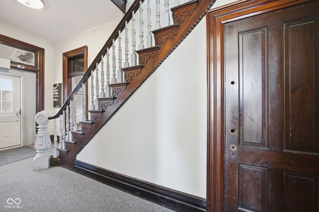 125 W Washington Street, Shelbyville, IN 46176