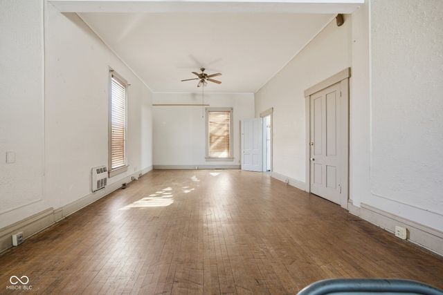 125 W Washington Street, Shelbyville, IN 46176