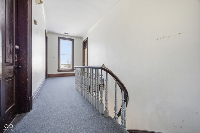 125 W Washington Street, Shelbyville, IN 46176