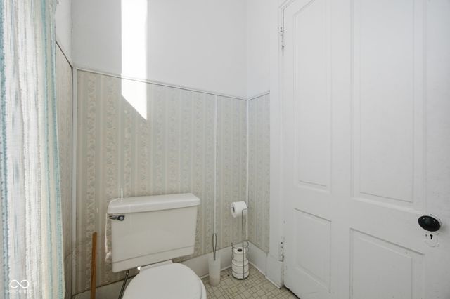 125 W Washington Street, Shelbyville, IN 46176