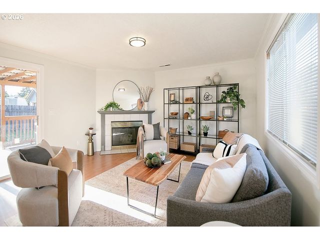 15910 Ne HICKORY St, Vancouver, WA 98682