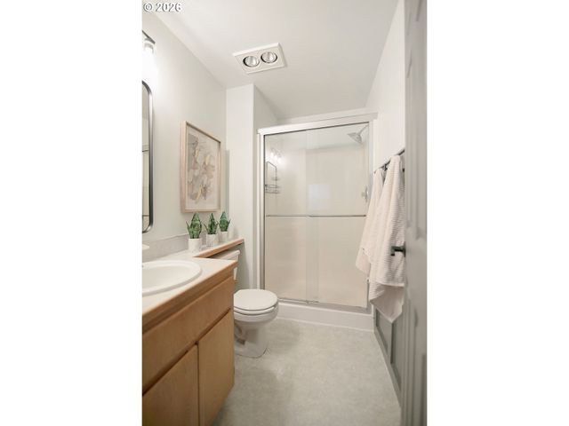 15910 Ne HICKORY St, Vancouver, WA 98682