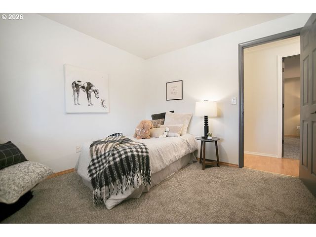 15910 Ne HICKORY St, Vancouver, WA 98682