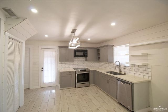 2900 Walnut Avenue, Mcallen, TX 78501