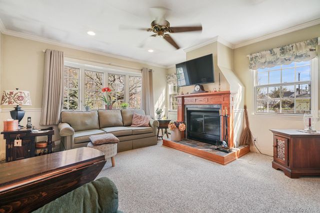22 Grand Avenue, Tappan, NY 10983