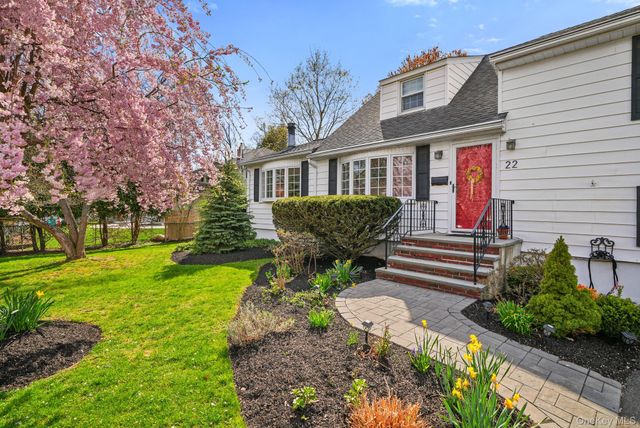 22 Grand Avenue, Tappan, NY 10983