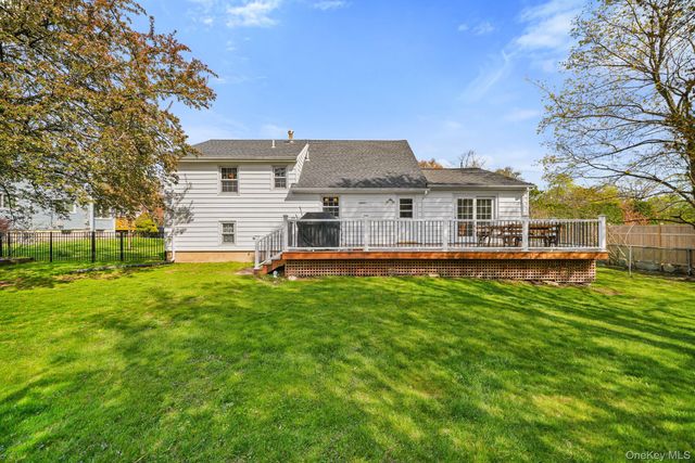 22 Grand Avenue, Tappan, NY 10983